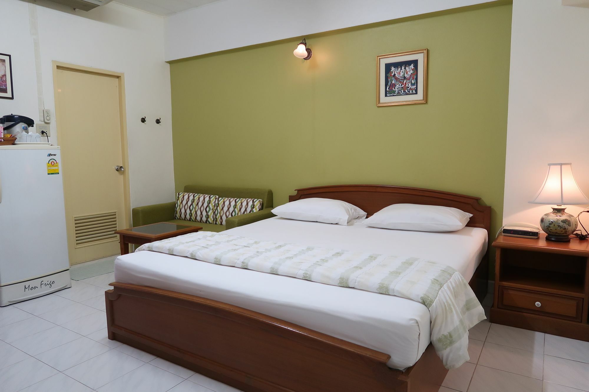 Phawana Sweet Hotel Bangkok Exterior foto